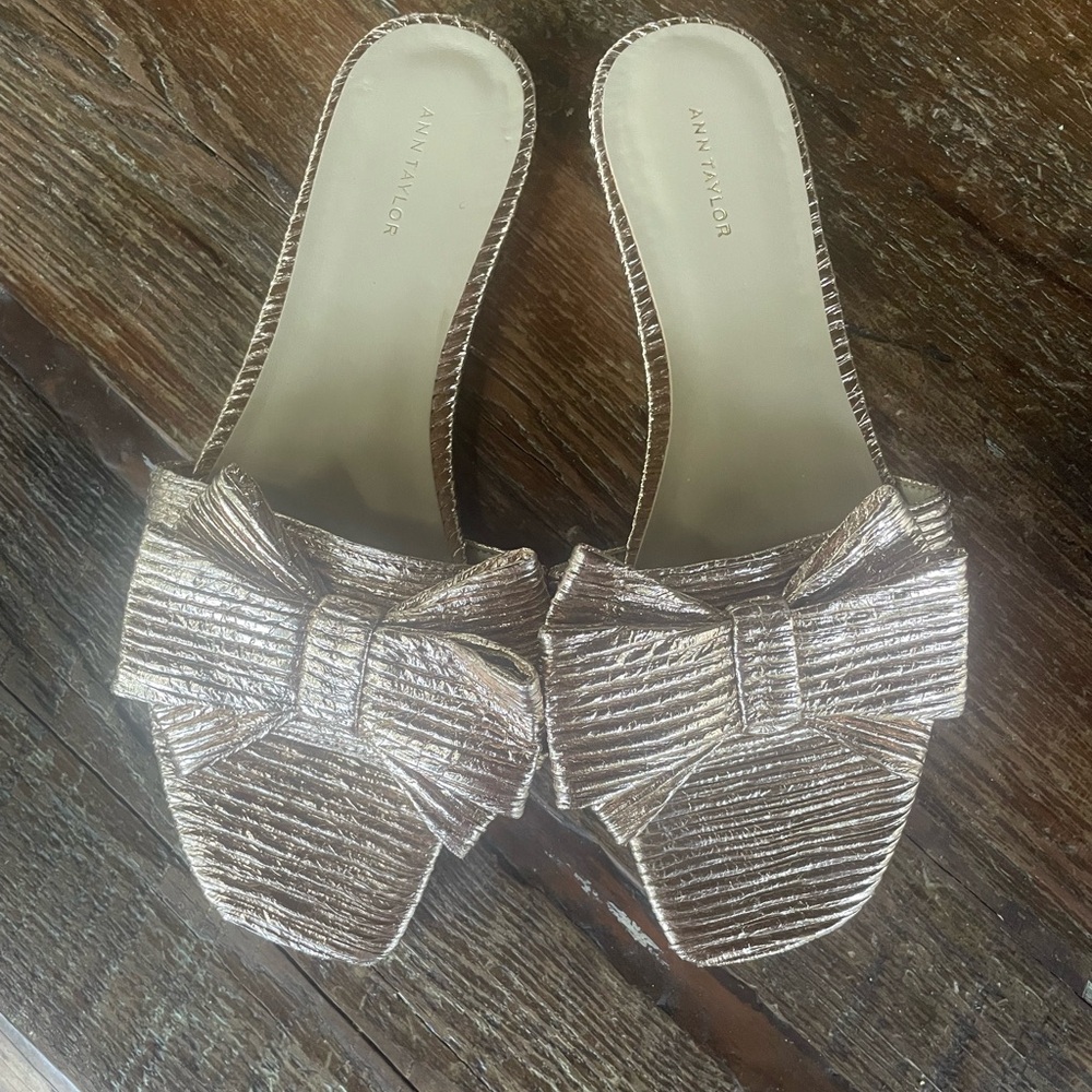 Ann Taylor Metallic Bow Mules